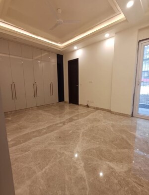 Master Bedroom in 3 BHK Builder Floor at Kalkaji – for Rent