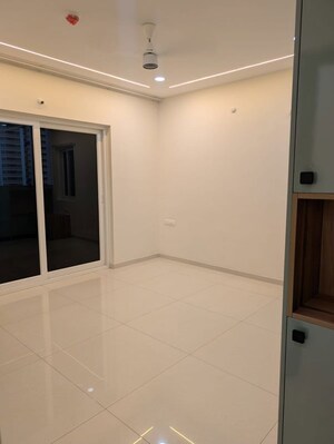 Room in 3 BHK Apartment at ASBL Spectra, Financial District – for Sale