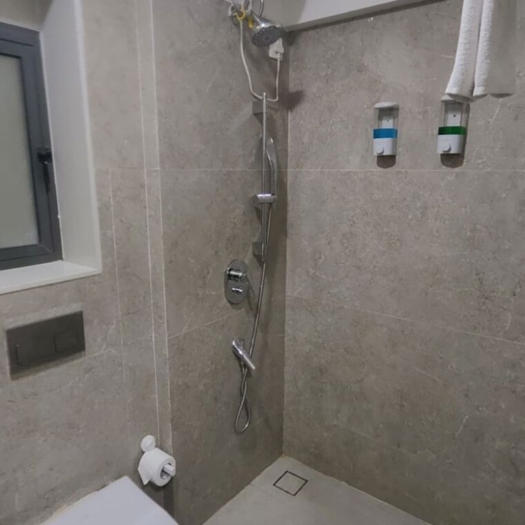 Bathroom, sunaina-apartments-santacruz 2 Bedroom 1300 Sq.Ft. Apartment In Santacruz West Mumbai 9435269
