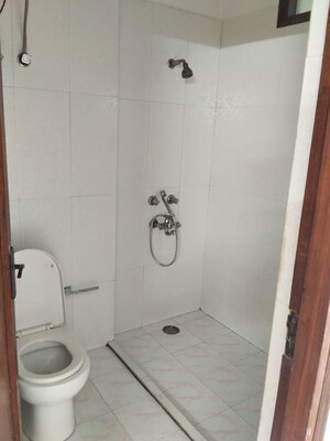 Bathroom in 3 BHK Builder Floor at Navjeevan Vihar – for Rent