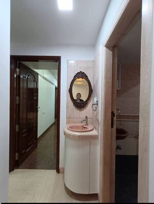 Building Lobby in  Pg at Andheri East – for Rent