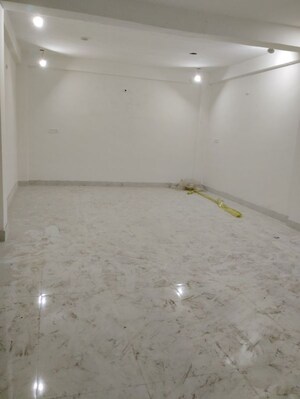Room in  Office Space at Badal Apartments Vikas Nagar, Vikas Nagar – for Rent