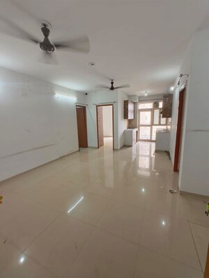 Room in 2 BHK Apartment at Adani Aangan, Sector 89a – for Rent