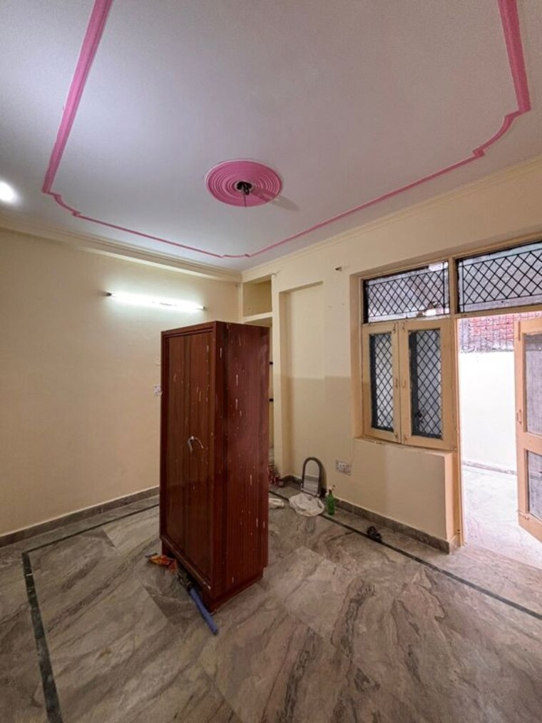 Room, chaudhary-deshraj-complex 2 Bedroom 750 Sq.Ft. Builder Floor In Sector 22 Noida 10644739