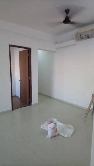 2.5 BHK Apartment For Sale in Powai