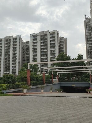 3.5 BHK Apartment – Exterior View View at Microtek Greenburg, Sector 86 - for Rent