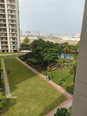 Balcony in 3.5 BHK Apartment at Microtek Greenburg, Sector 86 – for Rent
