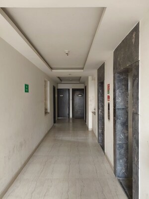 Building Lobby in 3.5 BHK Apartment at Microtek Greenburg, Sector 86 – for Rent