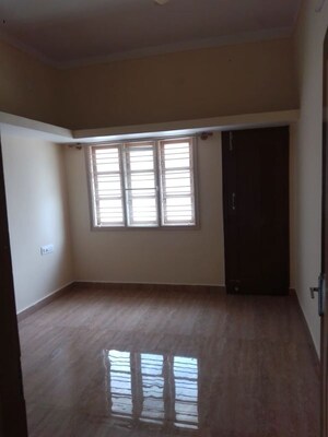 Room in 2 BHK Builder Floor at Margondanahalli – for Rent