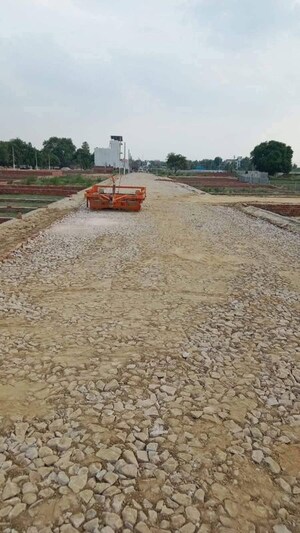 Plot Area in  Plot at Matiyari – for Sale