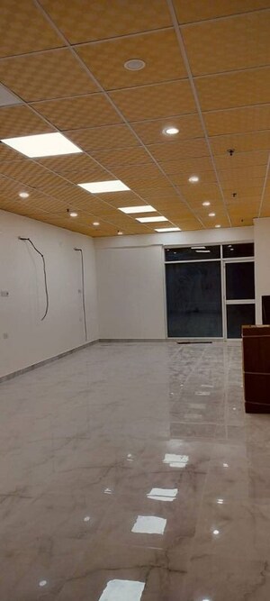  Showroom For Rent in Shalimar Bagh