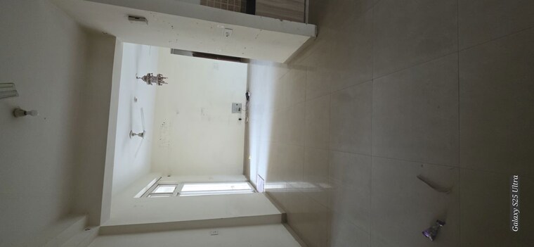 Bathroom, mahagun-mywoods 3 Bedroom 1520 Sq.Ft. Apartment In Sector 16c Greater Noida Greater Noida 10644865