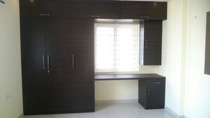 Room in 3 BHK Apartment at Aparna HillPark Lake Breeze, Chanda Nagar – for Rent