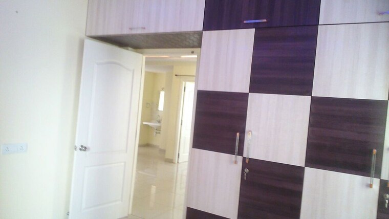Bathroom, aparna-hillpark-lake-breeze 3 Bedroom 1850 Sq.Ft. Apartment In Chanda Nagar Hyderabad 10644824