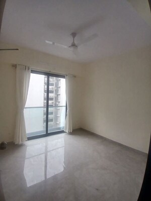 2 BHK Apartment For Rent in Amroli