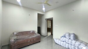 Room in 3 BHK Apartment at Sri Sai Nilayam Nanakramguda, Nanakramguda – for Rent