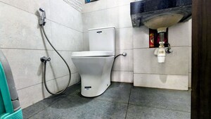 Bathroom in 1 BHK Apartment at Squarefeet Green Square, Parkwoods – for Rent