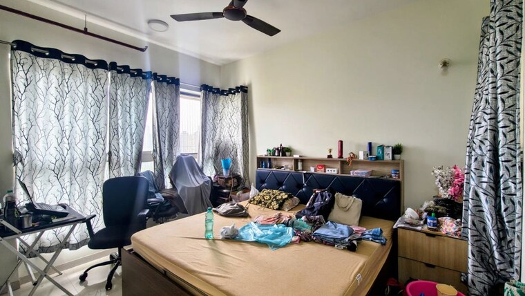 Bedroom, squarefeet-green-square 1 Bedroom 350 Sq.Ft. Apartment In Parkwoods Thane 10644935