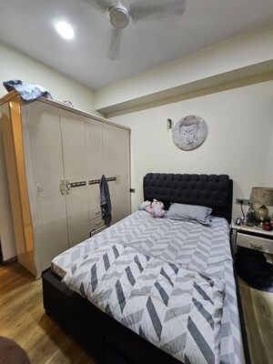 Bedroom in 3 BHK Apartment at Omkar Alta Monte, Malad East – for Rent