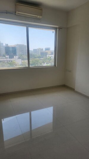 Room in 2 BHK Apartment at Tridhaatu Morya, Chembur – for Rent