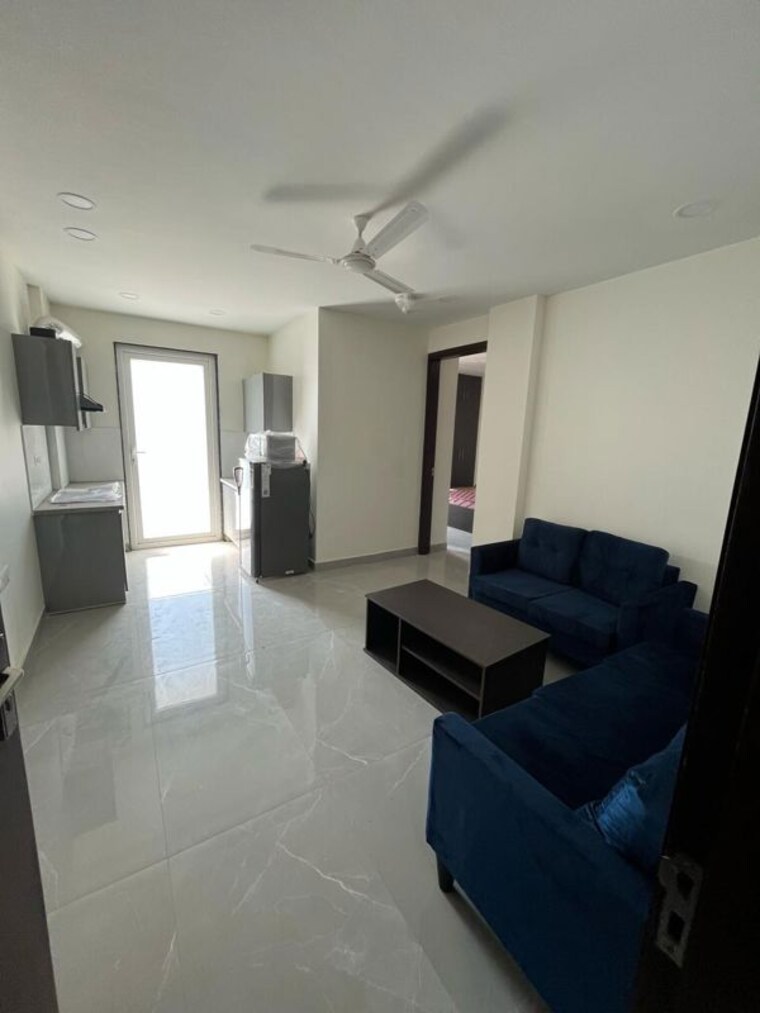 Team Area, dlf city phase 3 2 Bedroom 775 Sq.Ft. Builder Floor In Dlf City Phase 3 Gurgaon 10645019