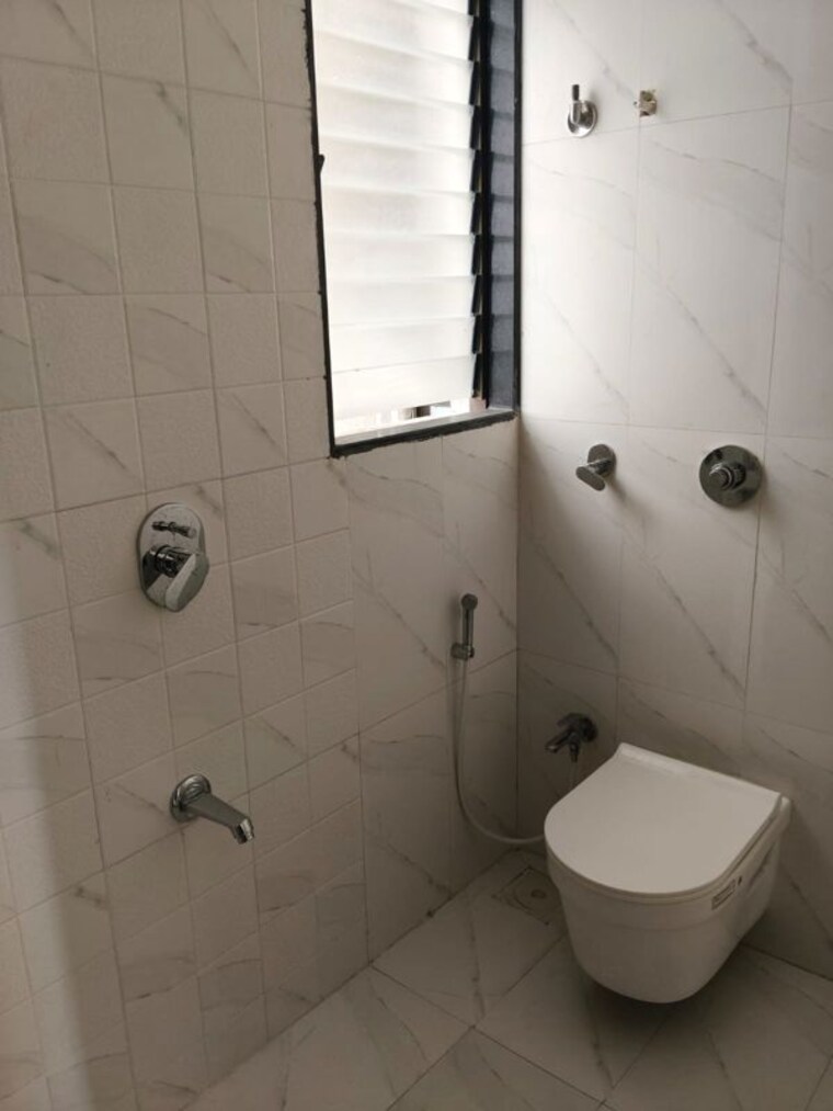 Bathroom, siddharth-riverwood-park 2 Bedroom 690 Sq.Ft. Apartment In Sagarli Gaon Thane 10645034