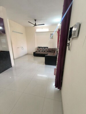 1.5 BHK Apartment For Rent in Legacy Aqua Marina, Ravet