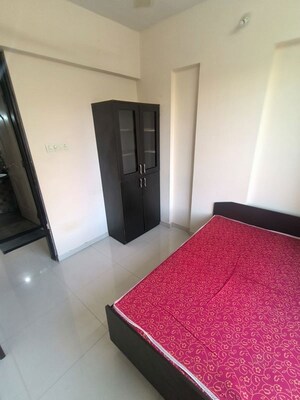 Room in 1.5 BHK Apartment at Legacy Aqua Marina, Ravet – for Rent