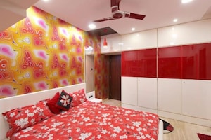 Bedroom in 4 BHK Apartment at Evershine Cosmic, Andheri West – for Rent