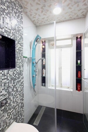 Bathroom in 4 BHK Apartment at Evershine Cosmic, Andheri West – for Rent