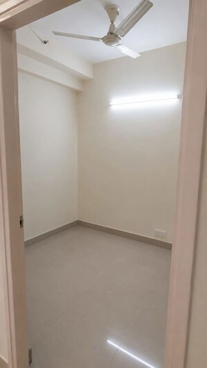 Room in 2.5 BHK Apartment at KLJ Greens, Sector 77 – for Sale