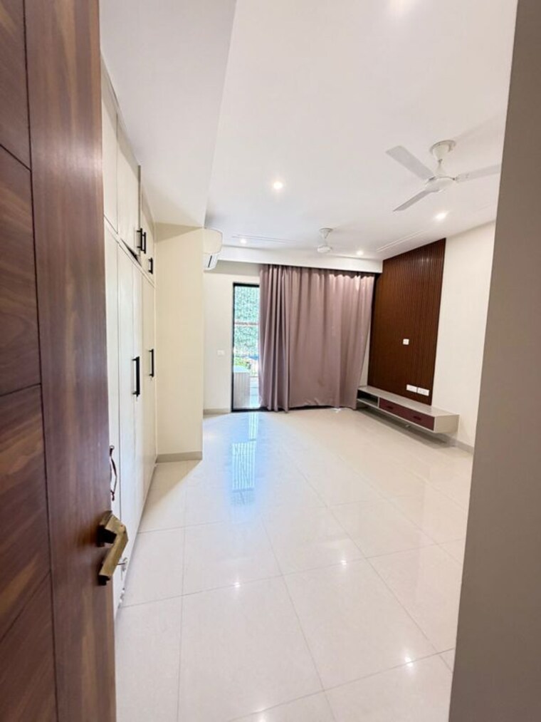undefined, sector 57 3 Bedroom 2250 Sq.Ft. Builder Floor In Sector 57 Gurgaon 10645087