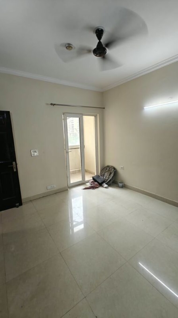 Room, paramount-floraville 3 Bedroom 1270 Sq.Ft. Apartment In Sector 137 Noida 10643295