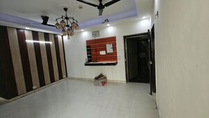 Furnished Amenities in 3 BHK Apartment at Paramount Floraville, Sector 137 – for Rent