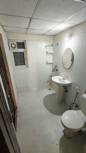 Bathroom in 3 BHK Apartment at Paramount Floraville, Sector 137 – for Rent