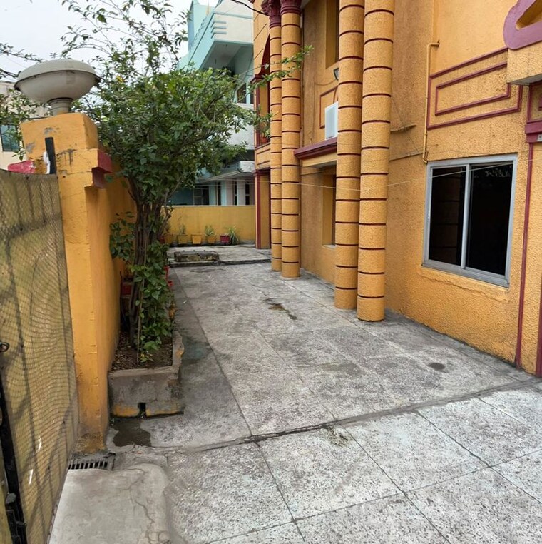 Exterior View, lodhi para kapa 6 Bedroom 3600 Sq.Ft. Independent House In Lodhi Para Kapa Raipur 10645156