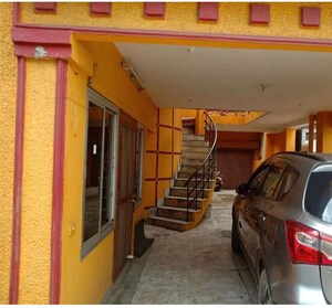 Living Room in 6 BHK Independent House at Lodhi Para Kapa – for Sale