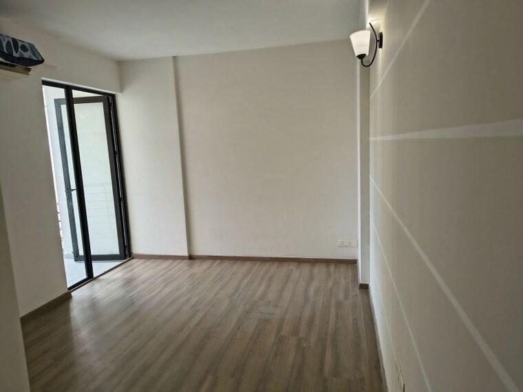 Room, godrej-oasis 2 Bedroom 1307 Sq.Ft. Apartment In Sector 88a Gurgaon 10645167