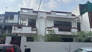 5 BHK Independent House – Exterior View View at RWA Apartments Sector 39, Sector 39 - for Sale