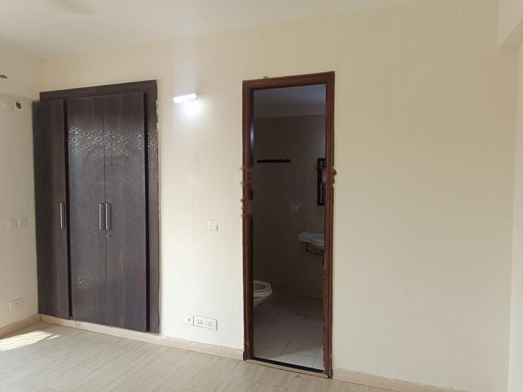 Room, ramprastha-city-the-edge-towers 3 Bedroom 1770 Sq.Ft. Apartment In Sector 37d Gurgaon 10645209