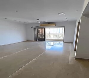 Living Room in 3 BHK Apartment at Matunga – for Rent