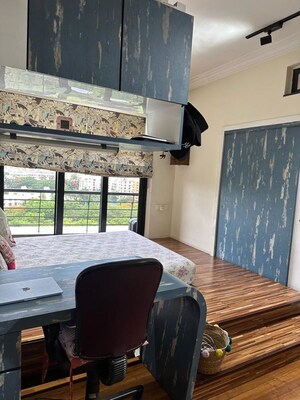 Study Room in 2 BHK Apartment at Raheja Interface Heights, Malad West – for Sale