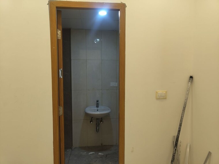 Bathroom, indis-viva-city 2 Bedroom 1370 Sq.Ft. Apartment In Kondapur Hyderabad 10645227