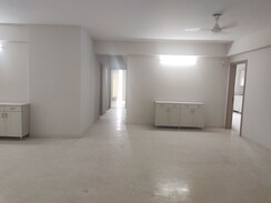 4 BHK + Servant Room,Store Room Apartment For Rent in DLF New Town Heights I