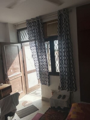 Team Area in 2 BHK Builder Floor at Malviya Nagar – for Rent