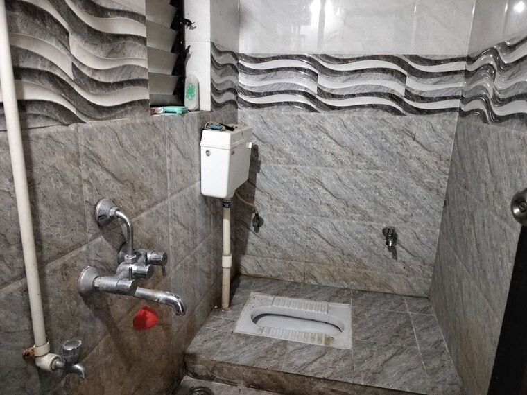 Bathroom, shubh-mangalam-apartments 2 Bedroom 980 Sq.Ft. Apartment In Wakad Pune 10645259