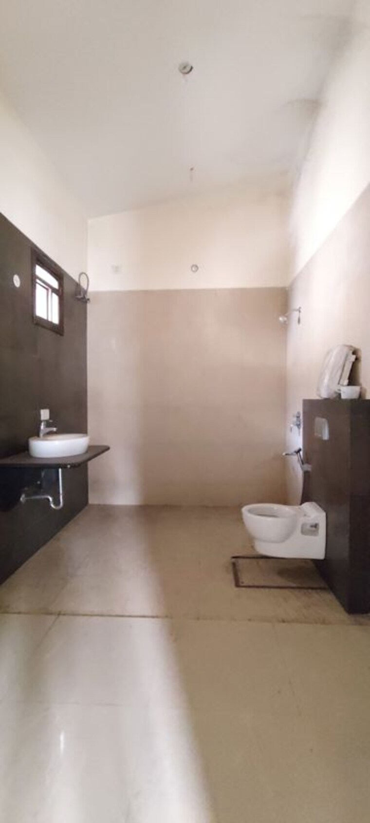 Bathroom, mohba bazar 6 Bedroom 3200 Sq.Ft. Villa In Mohba Bazar Raipur 10645249