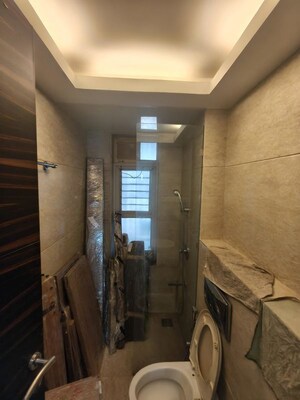 Attached Bathroom in 2 BHK Apartment at Raheja Atlantis, Lower Parel – for Sale