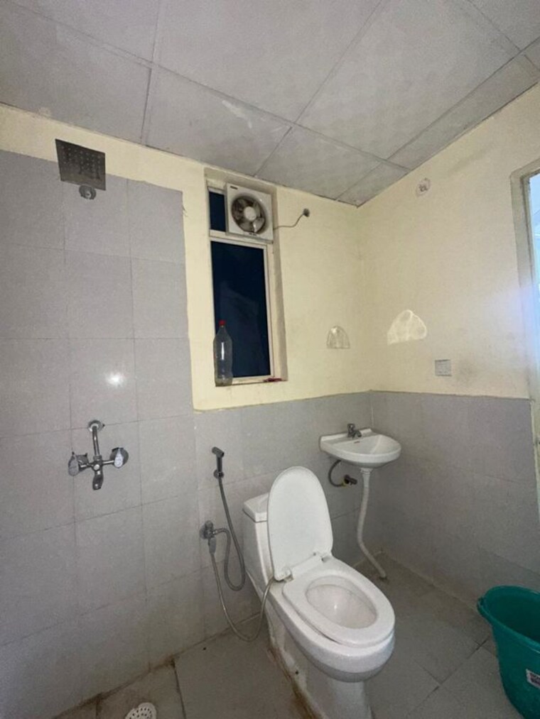 Bathroom, pyramid-urban-homes-3 2 Bedroom 710 Sq.Ft. Apartment In Sector 67a Gurgaon 10645265