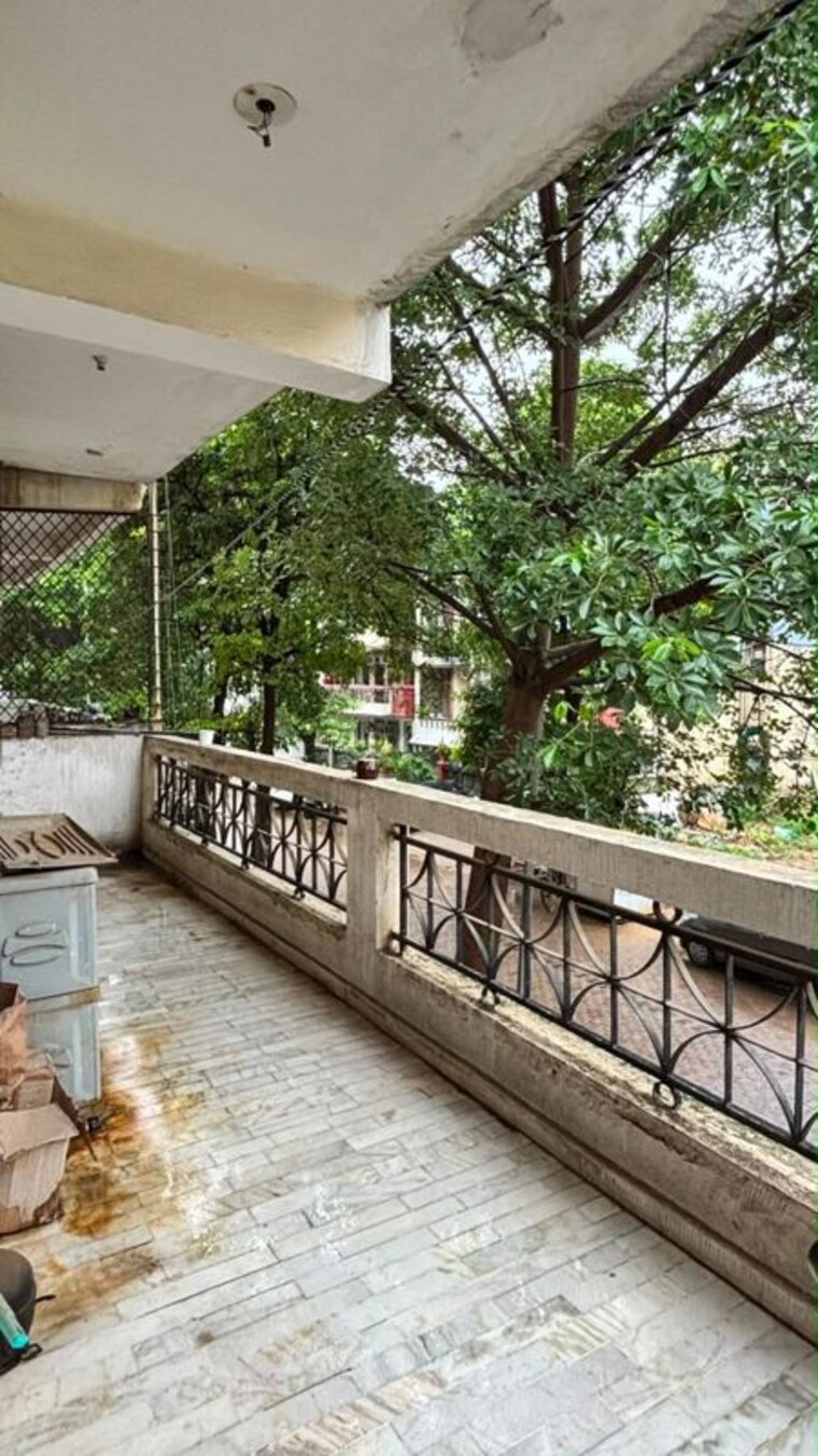 Balcony, ardee-platinum-independent-floors 3 Bedroom 1700 Sq.Ft. Builder Floor In Sector 52 Gurgaon 10645293